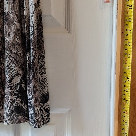 Animal print wrap dress M/L - Picture 7 of 7